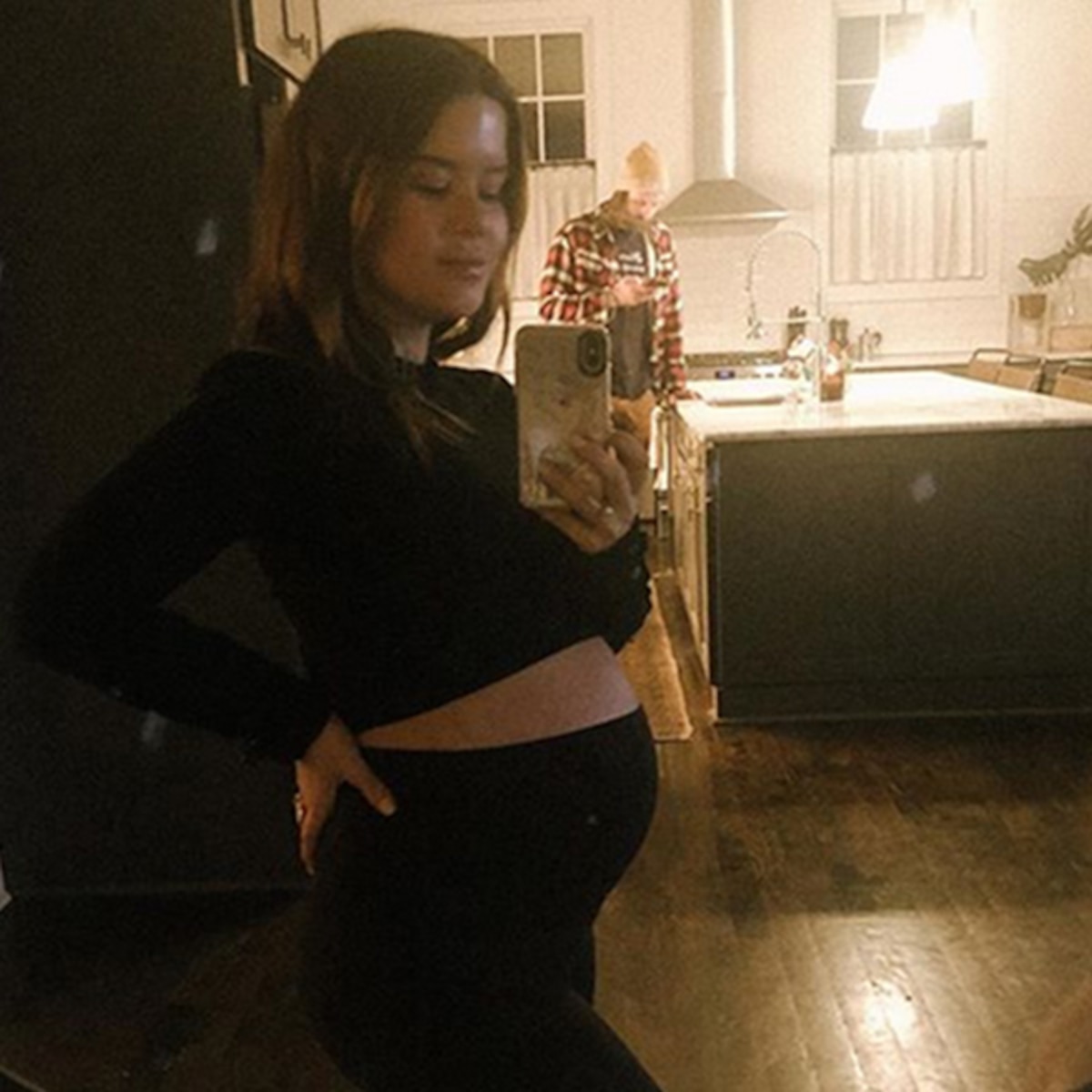 Maren Morris Baby Shower May Be Better Than Any Super Bowl Party E Online Ca